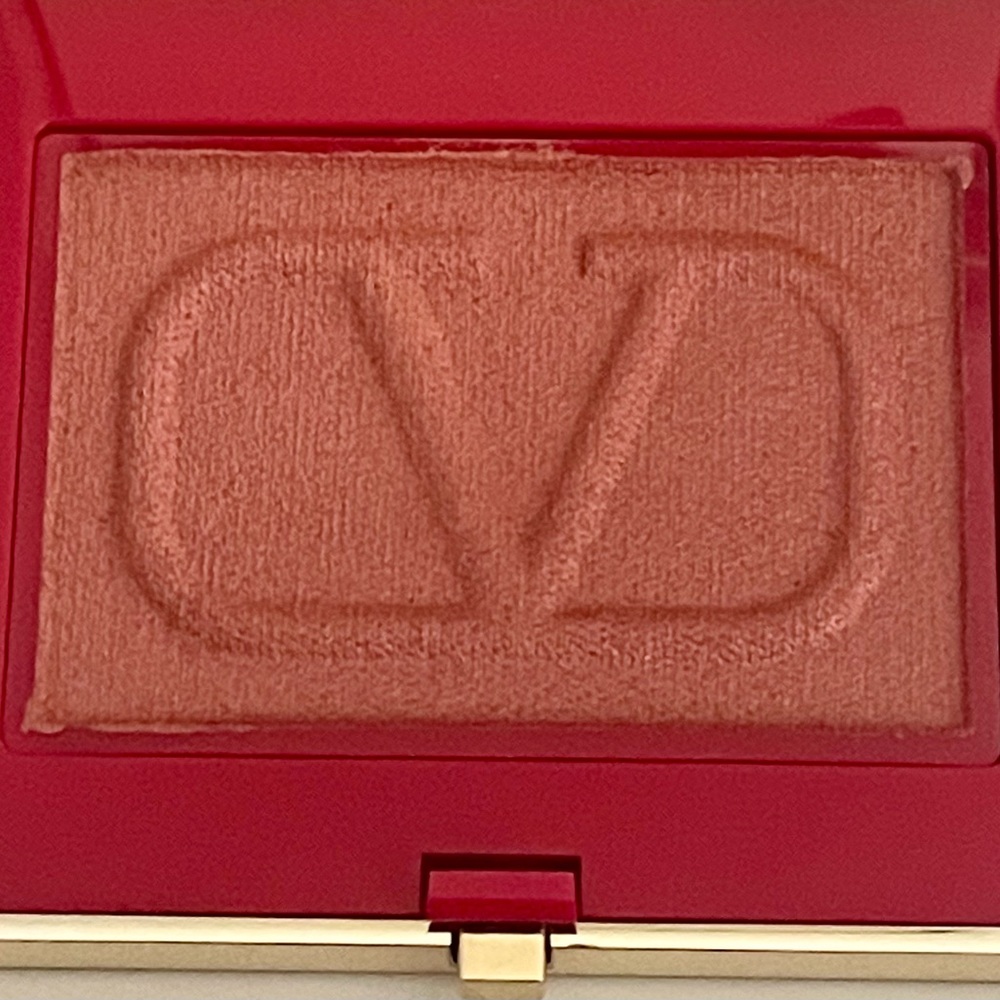 Valentino Eye2Cheek in #04-Sweet Rebel